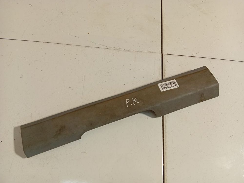 6M21U13201AEW Ford S-Max 2007 Wykończenie wnętrza (plastikowe elementy)