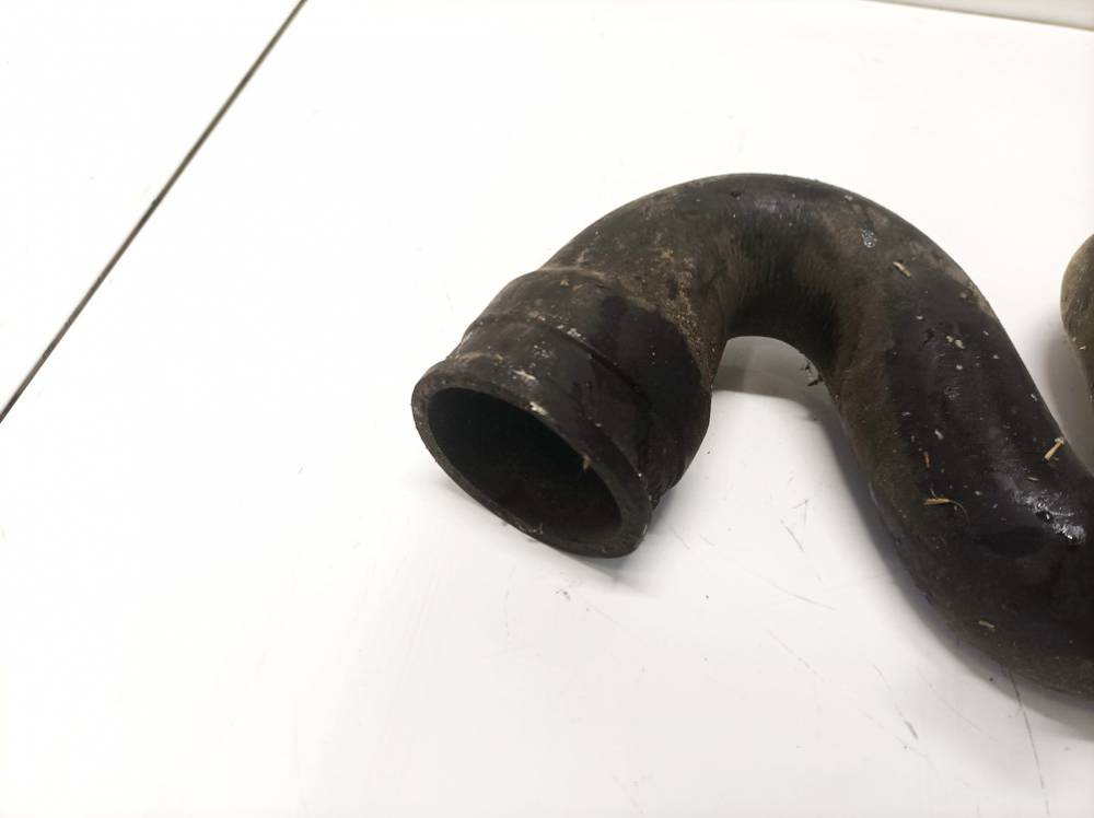 8D0145828L Skoda Superb 2002 TURBO INTERCOOLER PIPE HOSE - Thumbnail 3