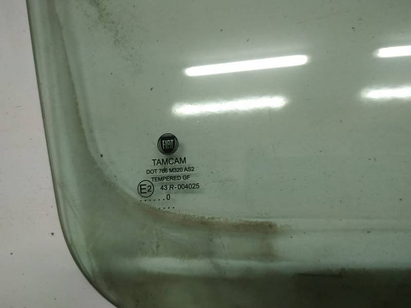 AS2 Fiat Doblo 2010 Duru stiklas P.D. - Thumbnail 2