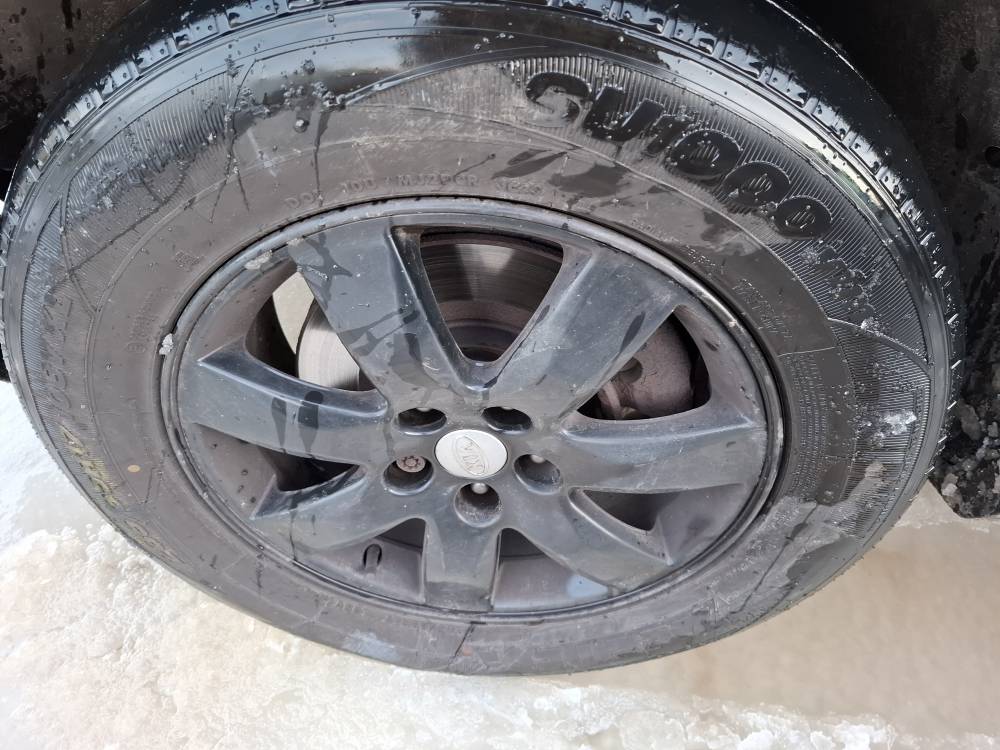 235/65R17 Kia Sorento 2010 Wheels kit R17