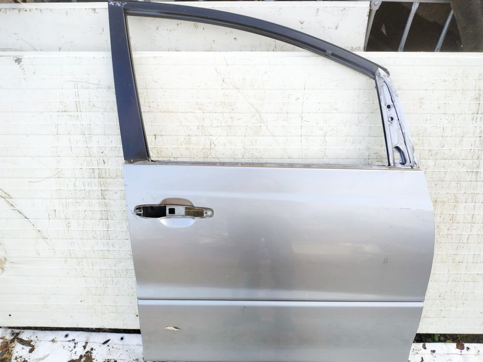 PILKOS Toyota Previa 2003 Durys P.D.