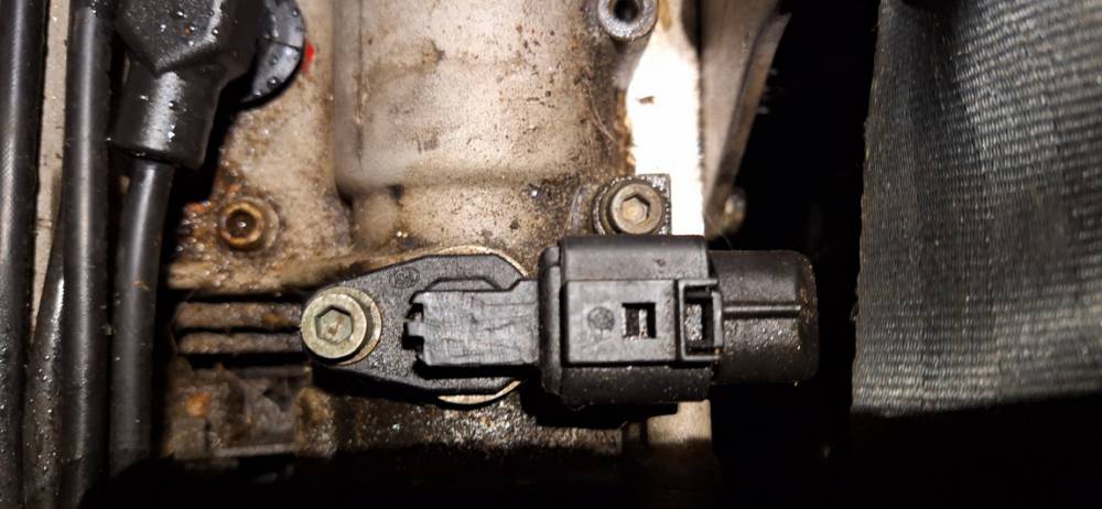 Volkswagen Golf 2000 Camshaft position sensor - Thumbnail 3