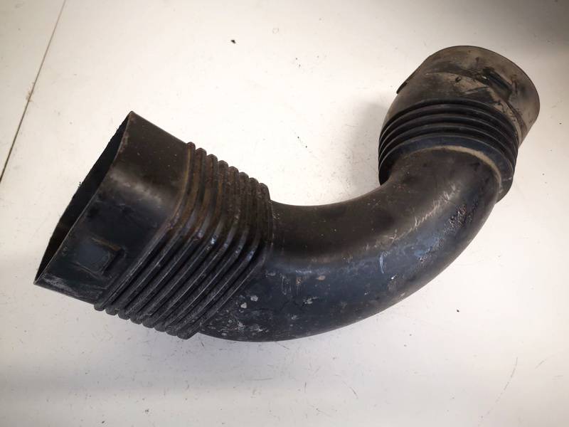 13717791144 BMW X5 2004 Douille Filtre à Air Aspiration