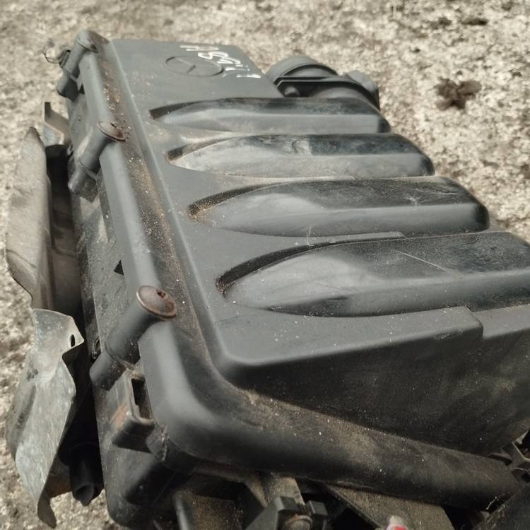 Mercedes-Benz A-CLASS 2004 Luftfilterkasten Luftfiltergehäuse - Thumbnail 2