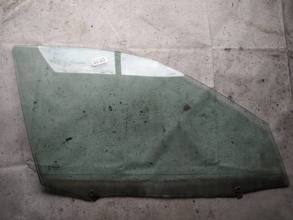 AS2 BMW 3-Series 2002 Боковое окно - передний правый