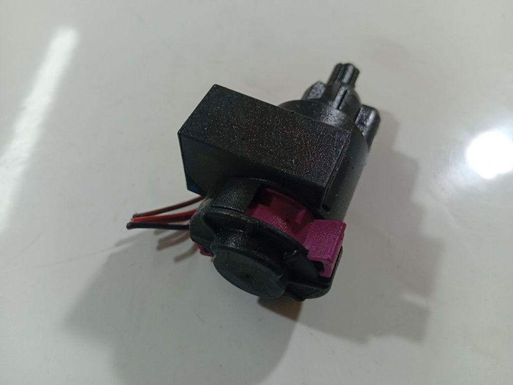 4F0945459B Audi A6 2008 Interruptor sensor del pedal de freno - Thumbnail 3
