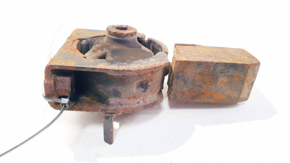 Toyota Corolla 2003 Moottorin moottorituki - Thumbnail 2