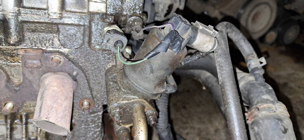 036131818 Volkswagen Golf 2000 EGR Valve Exhaust Gas