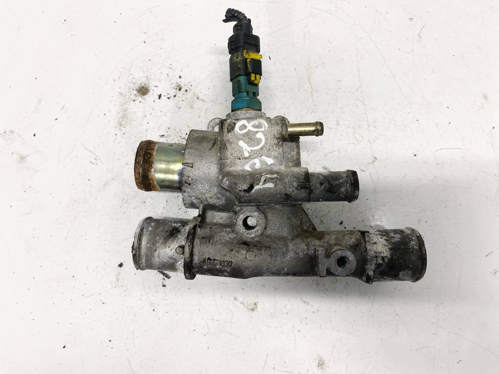 46553030 Fiat Stilo 2003 Obudowa termostatu