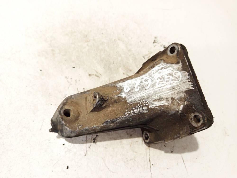 1112230904 Mercedes-Benz E-CLASS 1996 Engine Mount Bracket and Gearbox Mount Bracket