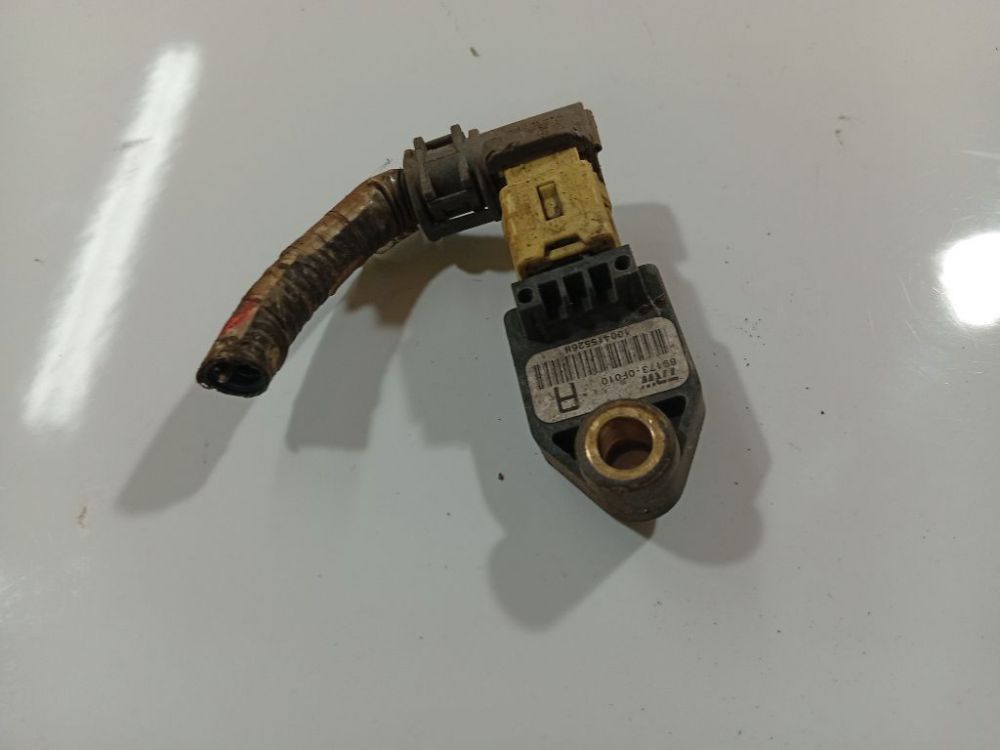 891730F010 Toyota Corolla Verso 2004 Srs Airbag crash sensor - Thumbnail 2