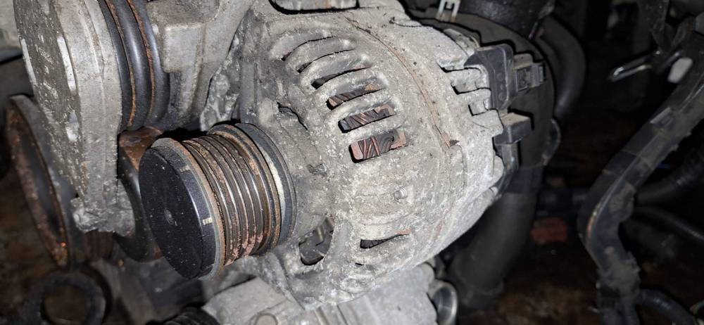 045903023 Skoda Roomster 2008 Alternador - Thumbnail 2