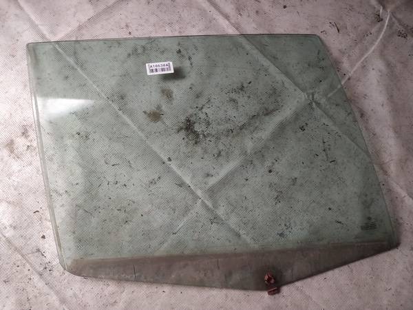 AS2 BMW 3-Series 2002 Боковое окно - задний правый