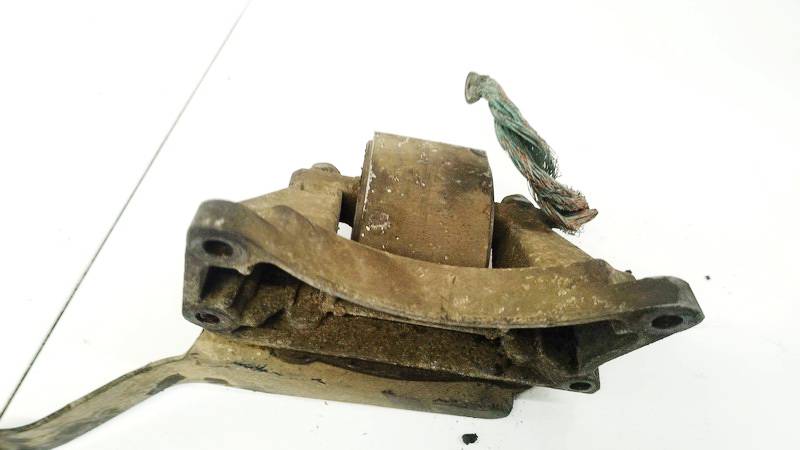 Mercedes-Benz C-CLASS 2003 Variklio pagalves bei Greiciu dezes pagalves - Thumbnail 3