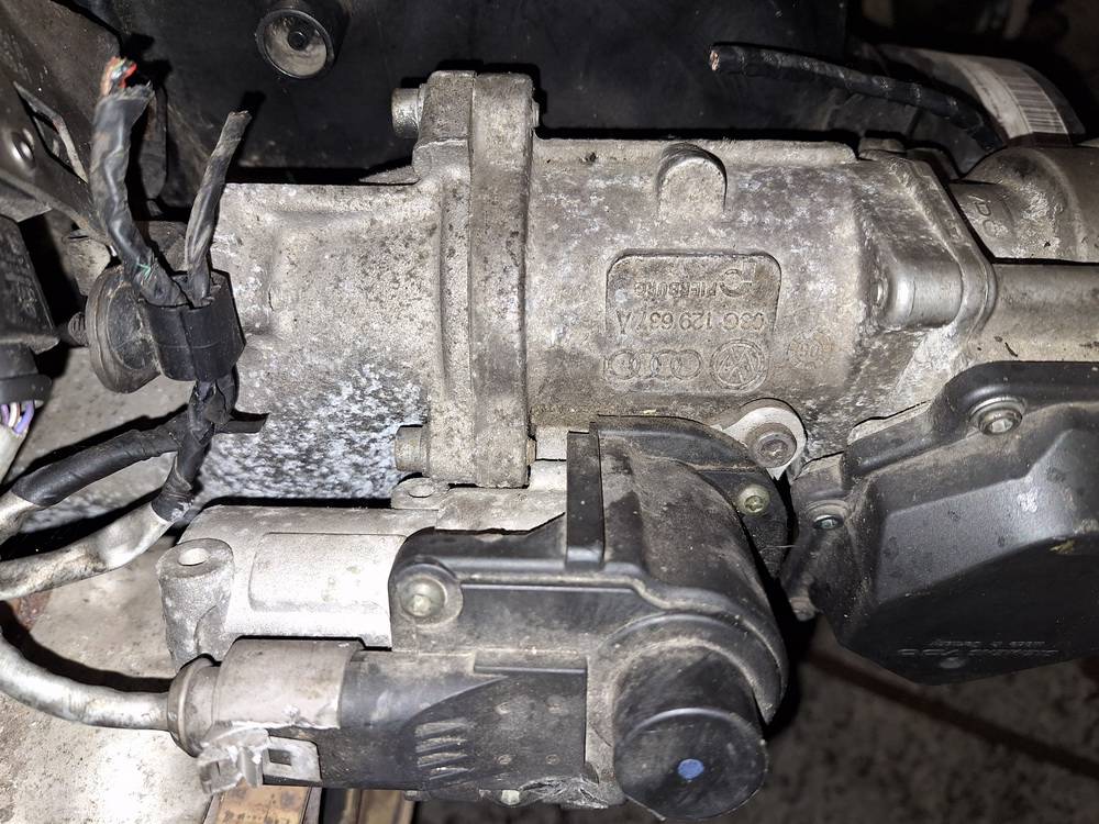 03G129637A Volkswagen Passat 2006 AGR Ventil Abgasrückführungsventil