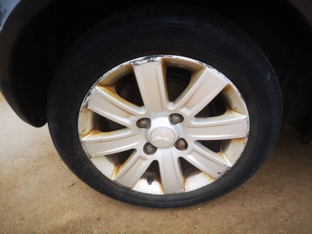 4X114.3 Mitsubishi Colt 2011 Räder-Kit R15 - Thumbnail 3