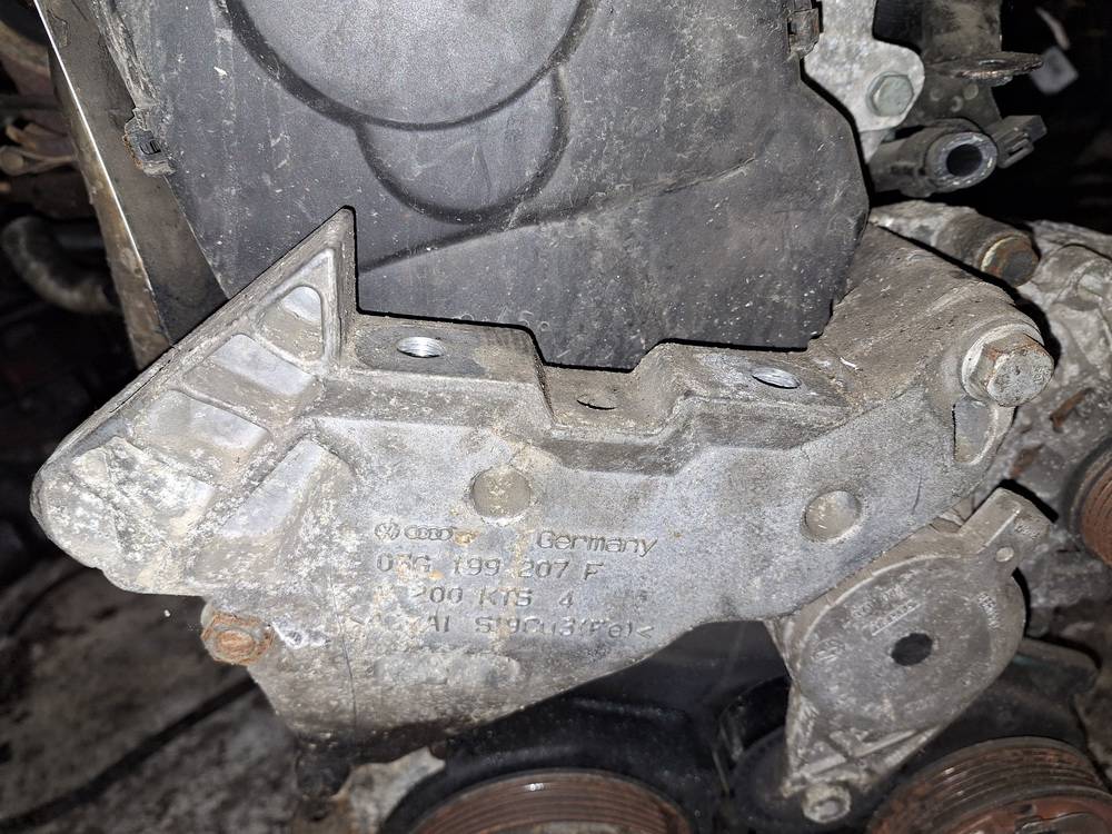 03G199207F Volkswagen Passat 2006 Engine Mount Bracket and Gearbox Mount Bracket