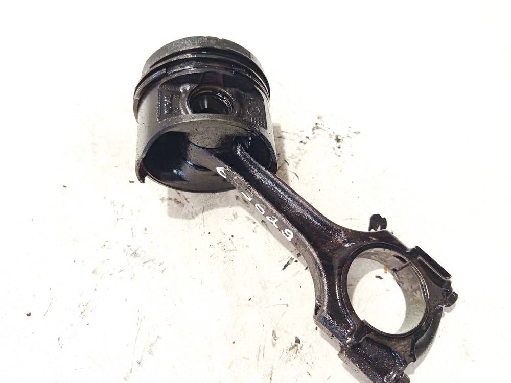 Mercedes-Benz E-CLASS 1996 Piston and Conrod (Connecting rod) - Thumbnail 2