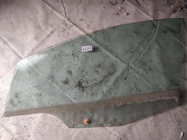 AS2 Ford Fiesta 2009 Seitenscheibe Fenster Seiten Scheibe Vorne Linke