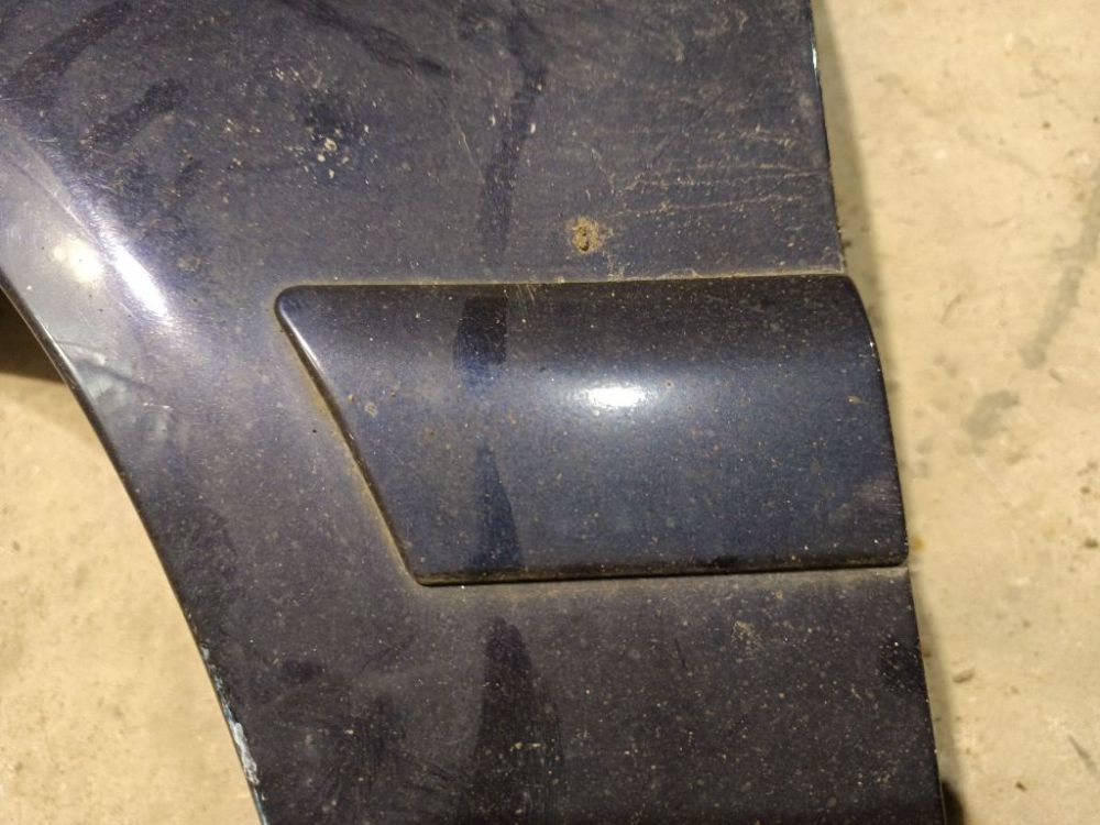 Audi A4 1999 Listwa błotnika - PRZEDNIE LEWE