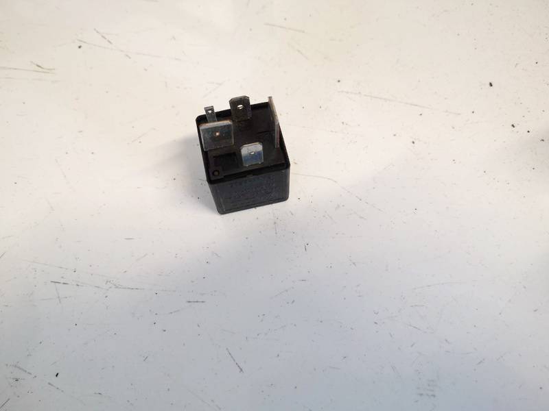 3D0951253A Volkswagen Passat 2006 Relay module - Thumbnail 2