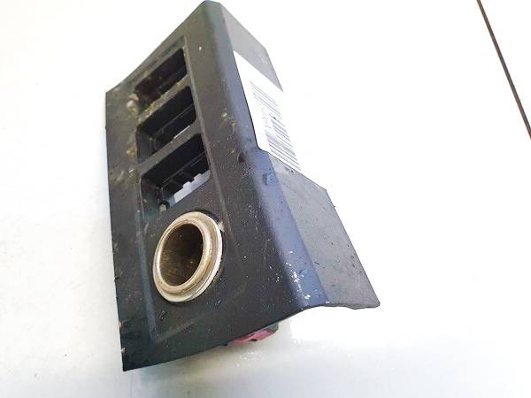 5544942010 Toyota RAV-4 2007 Allume-cigare Prise de courant