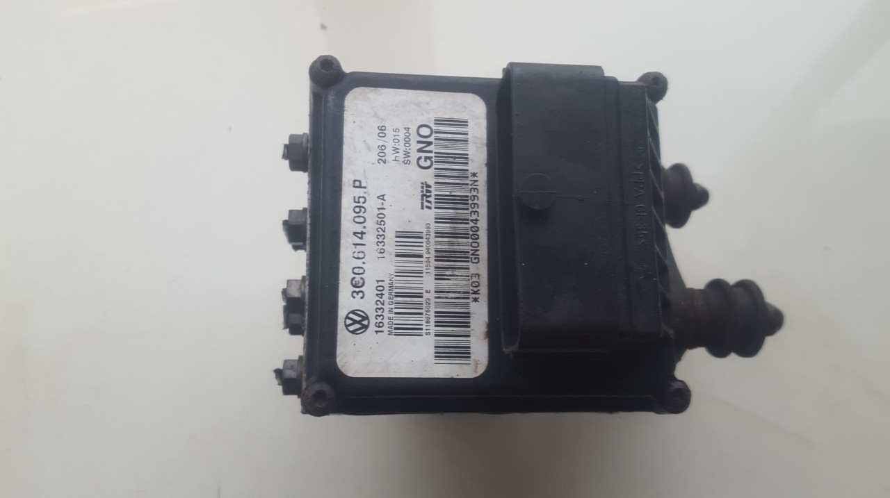 3C0614095P Volkswagen Passat 2006 ABS Unit (ABS Brake Pump)
