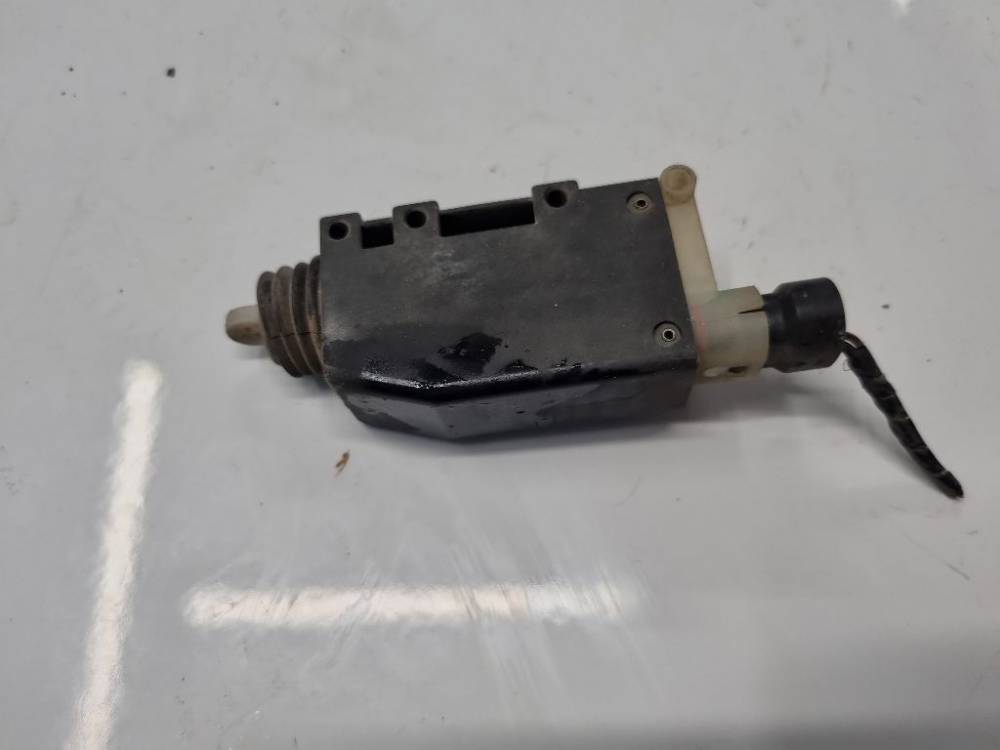 505329 Opel Omega 1995 Central locking motor