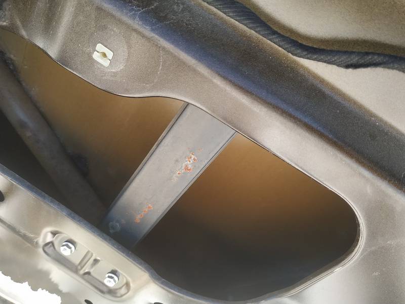 Chevrolet Captiva 2007 Durvju loga pacēlājs - AIZMUGURE PA LABI - Thumbnail 2