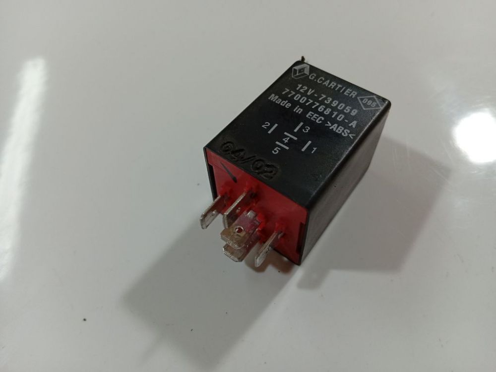 7700776810A Renault Master 2002 Relay module - Thumbnail 2