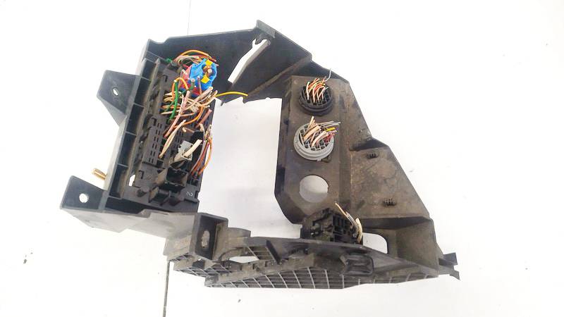 9637180980 Citroen Berlingo 2002 Skrzynka bezpieczników