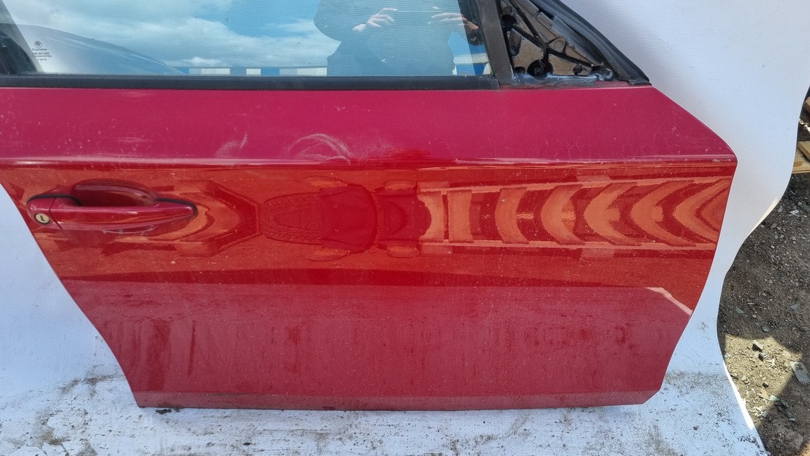 RAUDONOS BMW 1-Series 2007 Durys P.D. - Thumbnail 2