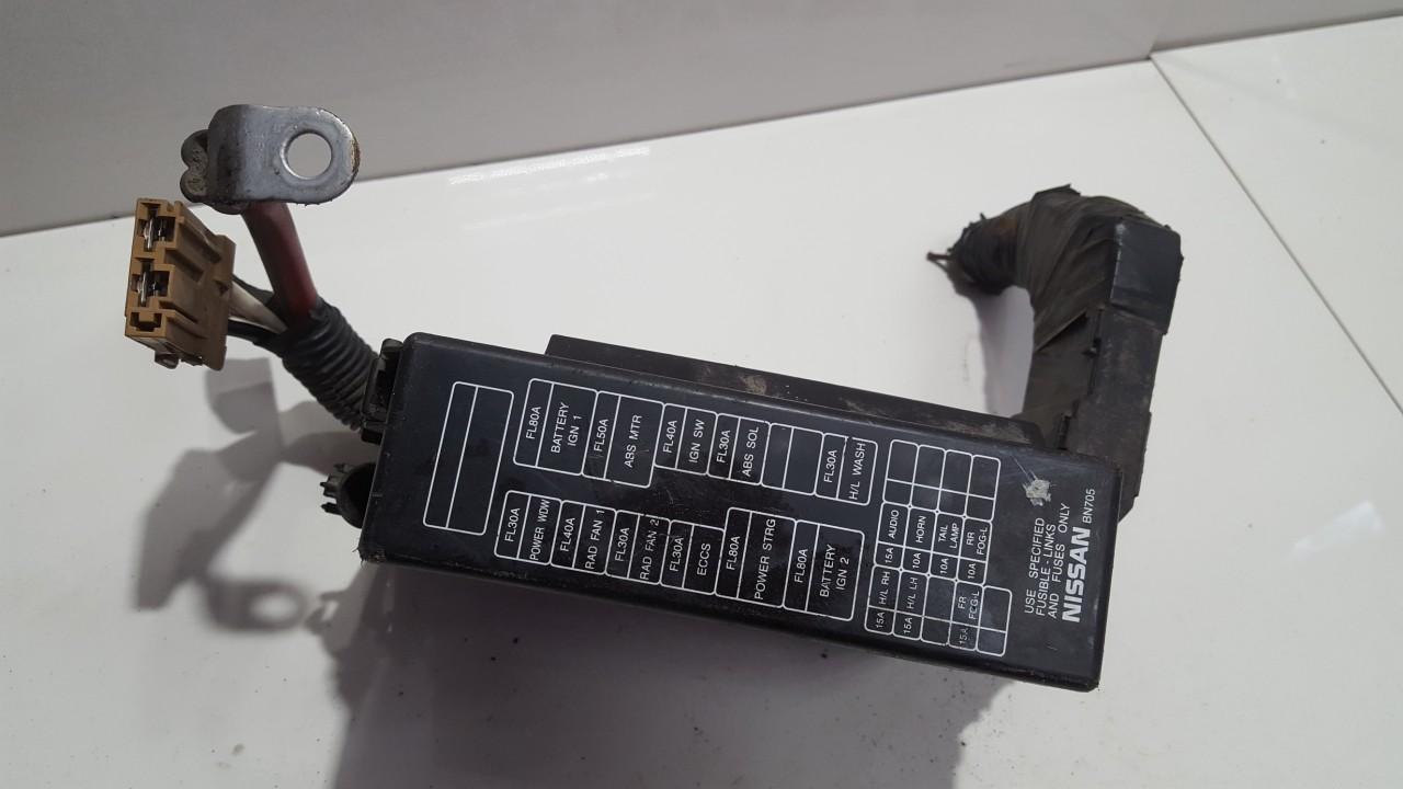 71547003 Nissan Almera 2003 Fuse box