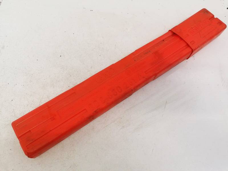 8D9860251A Audi A6 2001 Warning Triangle Integrated into Trunk