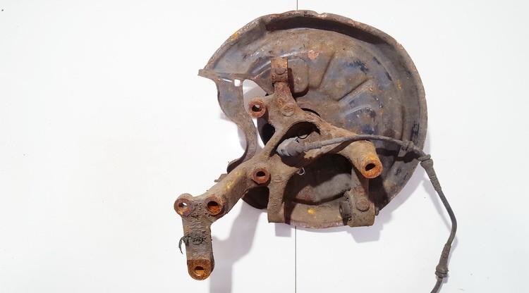 Volkswagen Golf 2004 Cubo de rueda trasera - TRASERO DERECHO