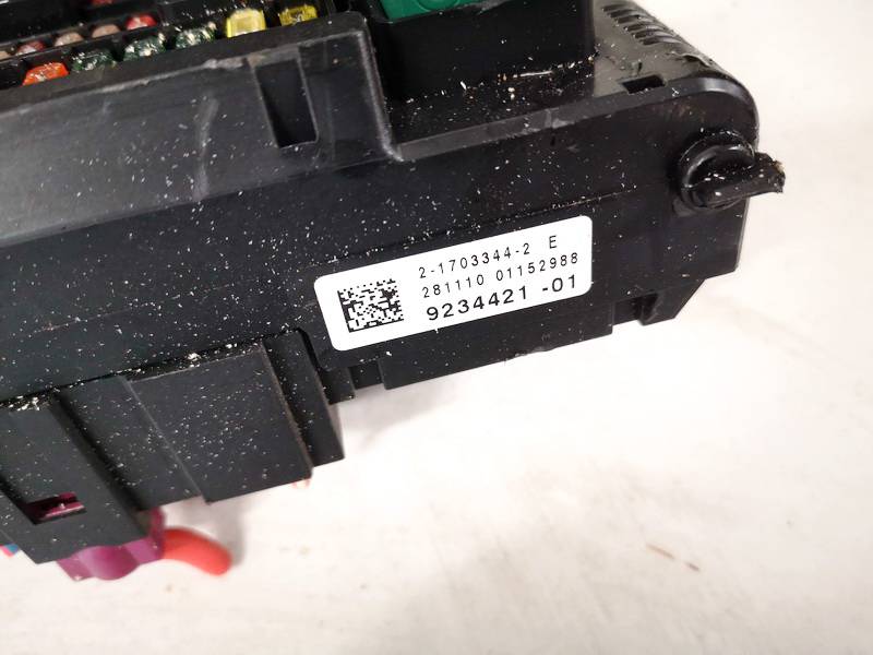 923442101 BMW 5-Series 2011 Fuse box - Thumbnail 2