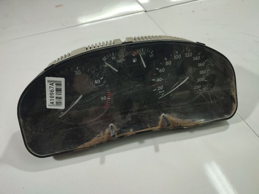 09051940090 Volkswagen Passat 1997 Speedometers - Cockpit - Speedo Clocks Instrument