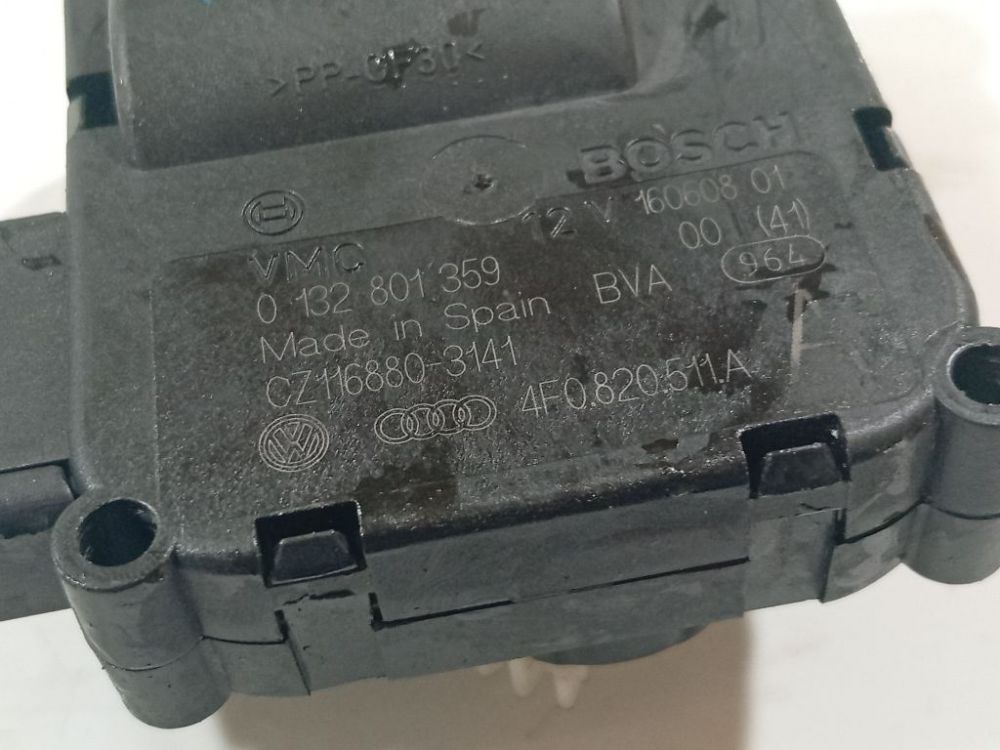 0132801359 Audi A6 2008 Peciuko sklendes varikliukas - Thumbnail 4