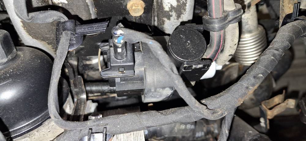 Kia Ceed 2008 Electrical selenoid (Electromagnetic solenoid)