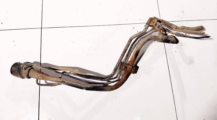 Toyota RAV-4 2003 Degvielas uzpildes caurule - Thumbnail 3