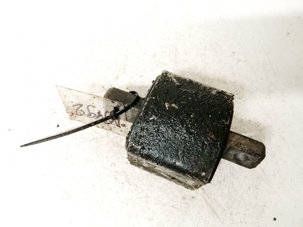 2202401818 Mercedes-Benz C-CLASS 2009 Poduszki silnika oraz poduszki skrzyni biegów