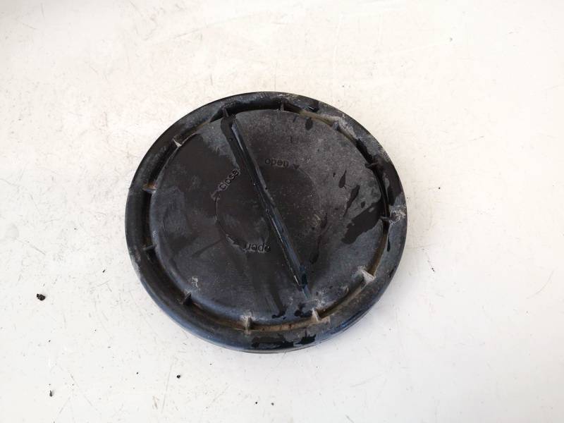 15822200 Mercedes-Benz E-CLASS 2013 Headlight bulb dust cover cap - FRONT