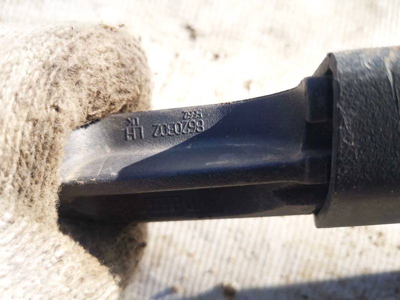 8620302 Volvo V50 2004 Vasen katon sarvi - Thumbnail 3