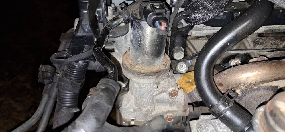 284102A120 Kia Ceed 2008 EGR Valve Exhaust Gas