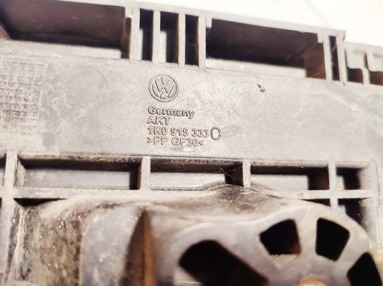 1K0915333C Volkswagen Golf 2007 Крепление АКБ (корпус-подставка) - Thumbnail 3