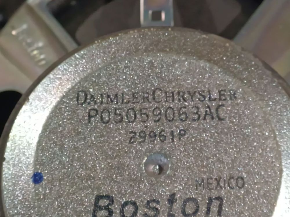 P05059063AC Chrysler 300C 2005 Speaker (audio) - Thumbnail 4