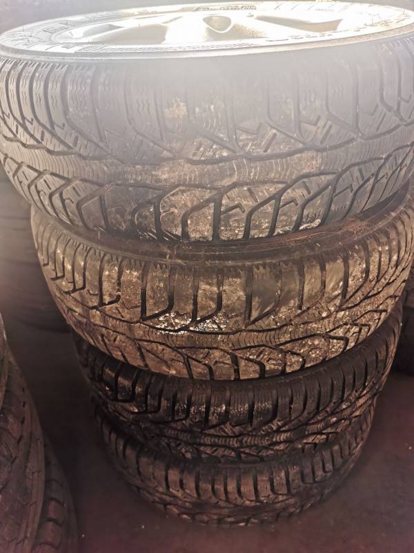 4X100 Toyota Corolla 2004 Komplet Kół Zimowych R15 - Thumbnail 5