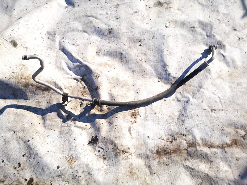 Toyota Avensis 2006 Tuyau climat