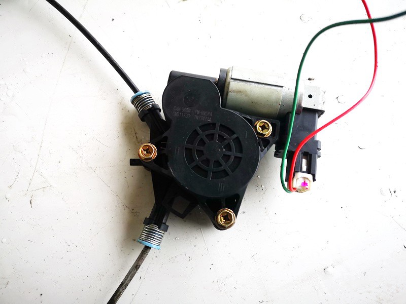 CM011730 Mazda 6 2004 Durvju loga pacēlāja motors - AIZMUGURE PA KREISI