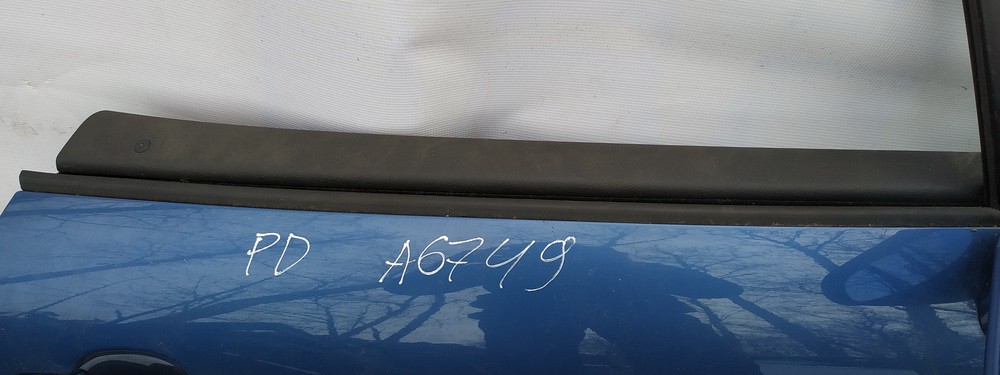 Audi TT 1999 Durvju stikla sloksne - PRIEKŠA PA LABI